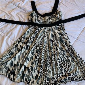 ✨3 for $10✨ Animal print dress